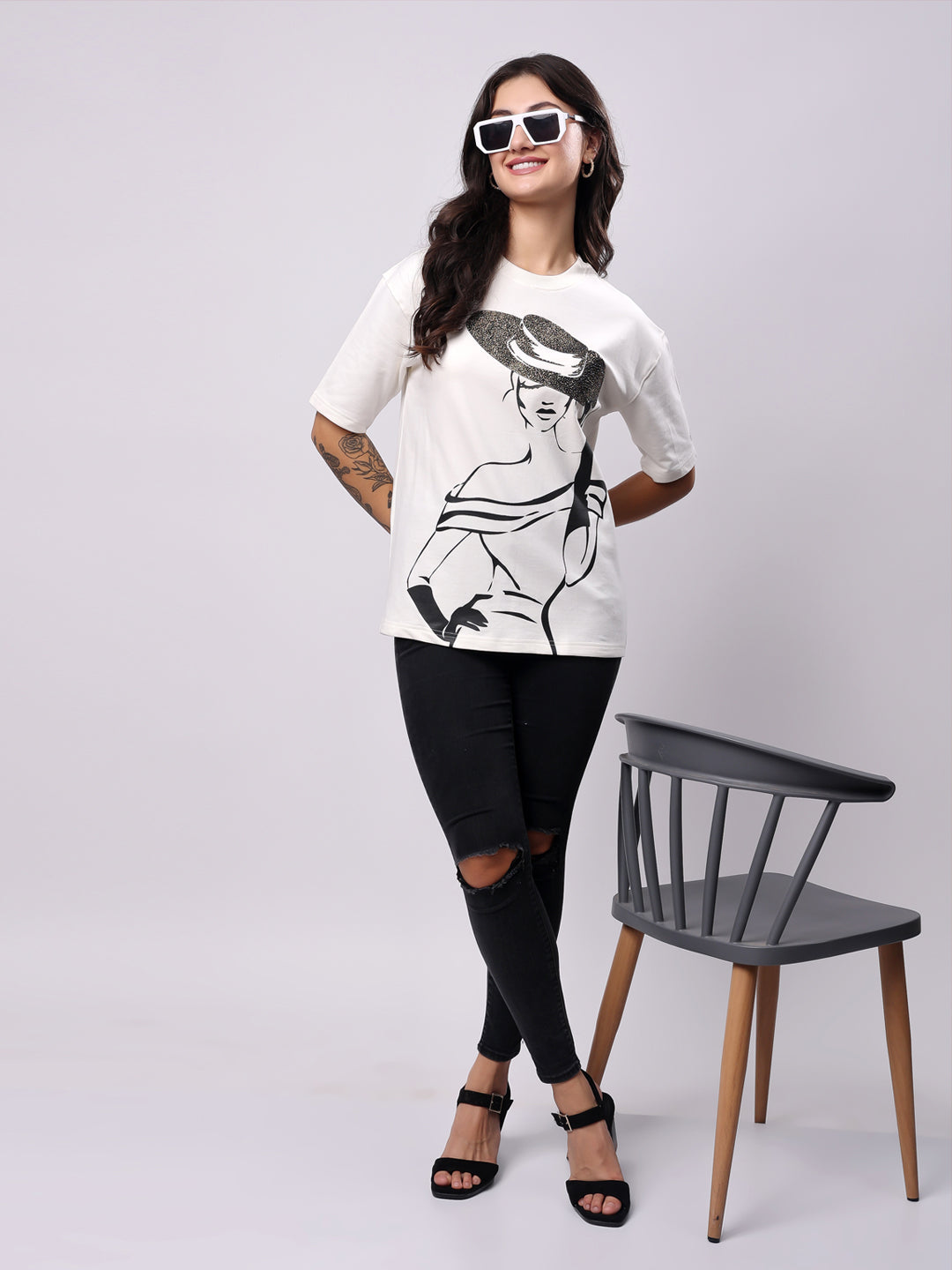 Ivory Fashionista Tee