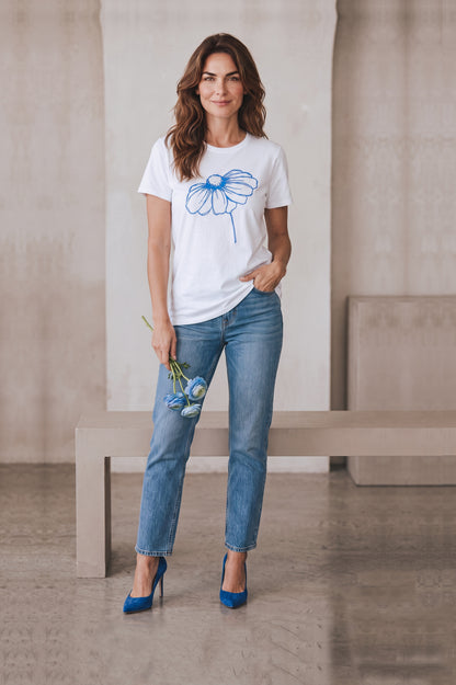 Bloom Basics Tee