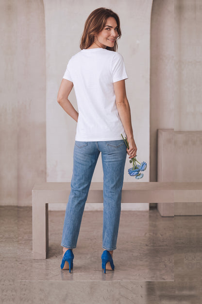 Bloom Basics Tee
