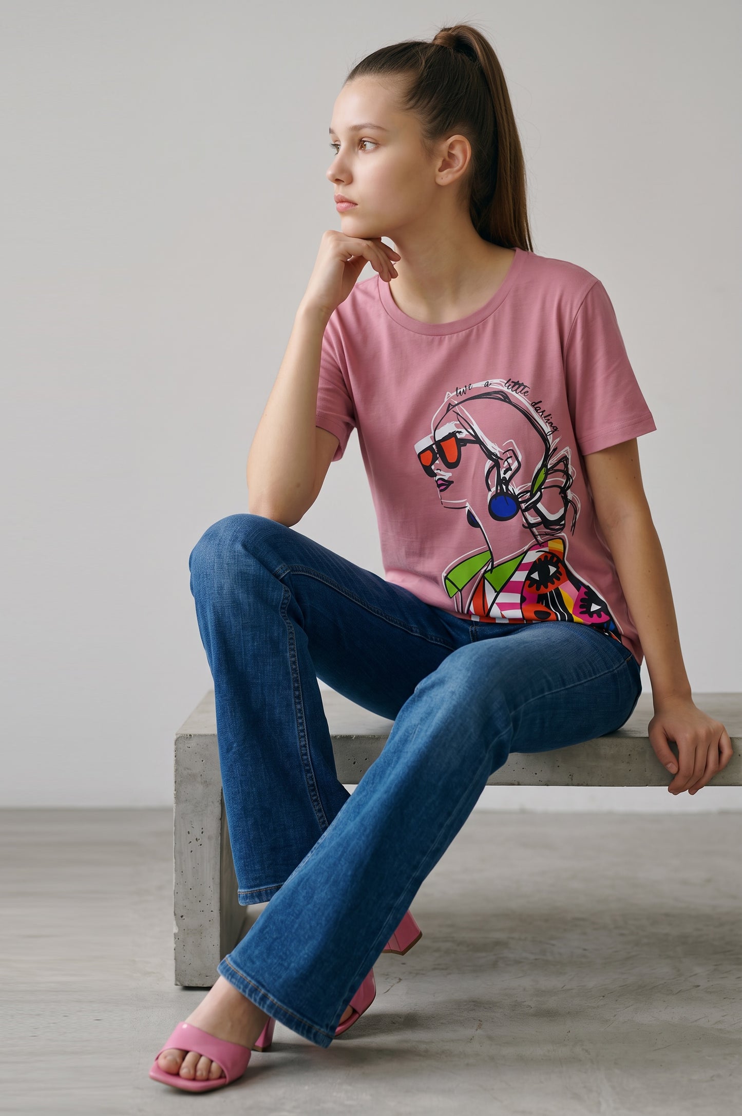 Modern Muse Tee