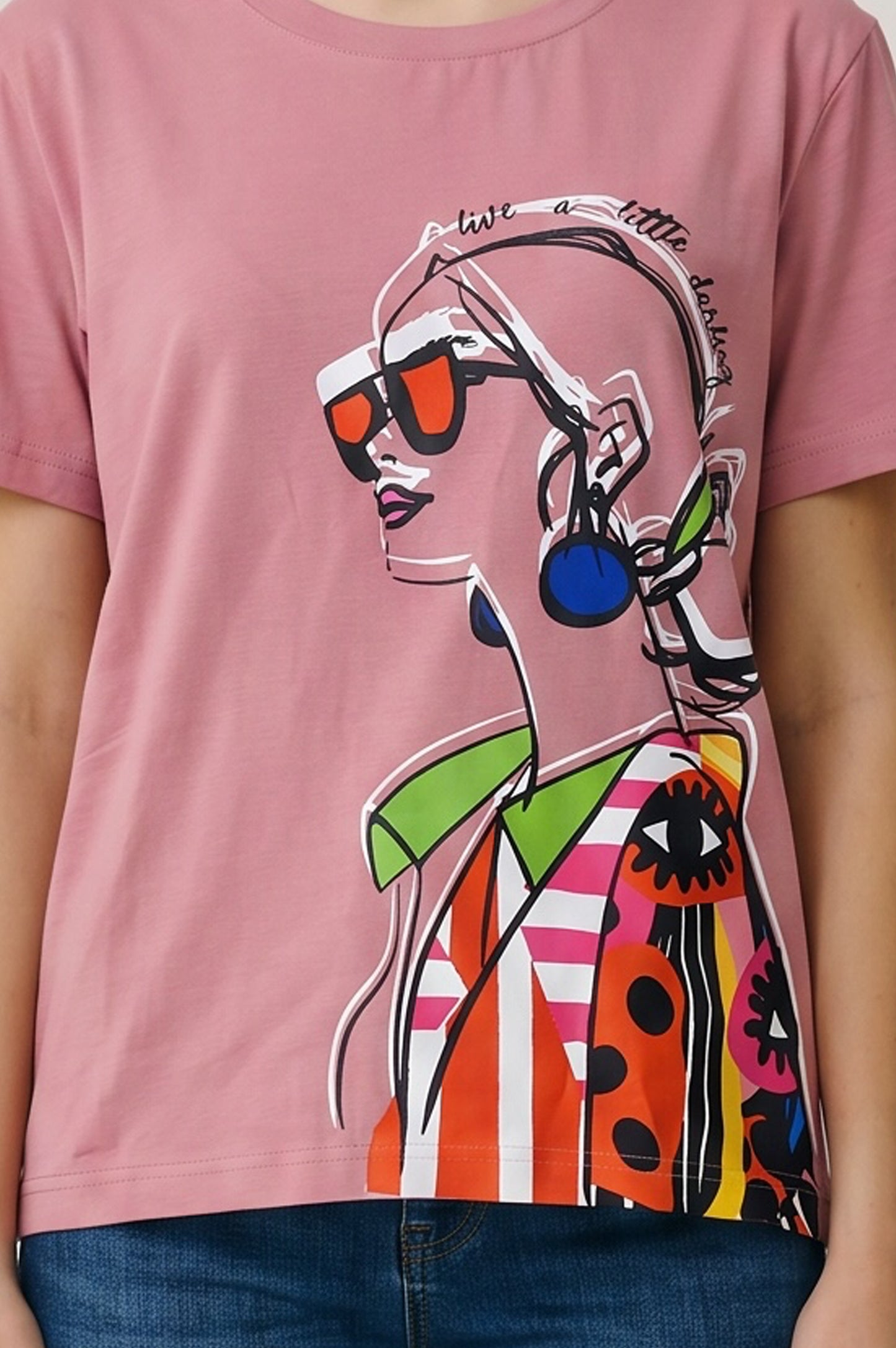 Modern Muse Tee