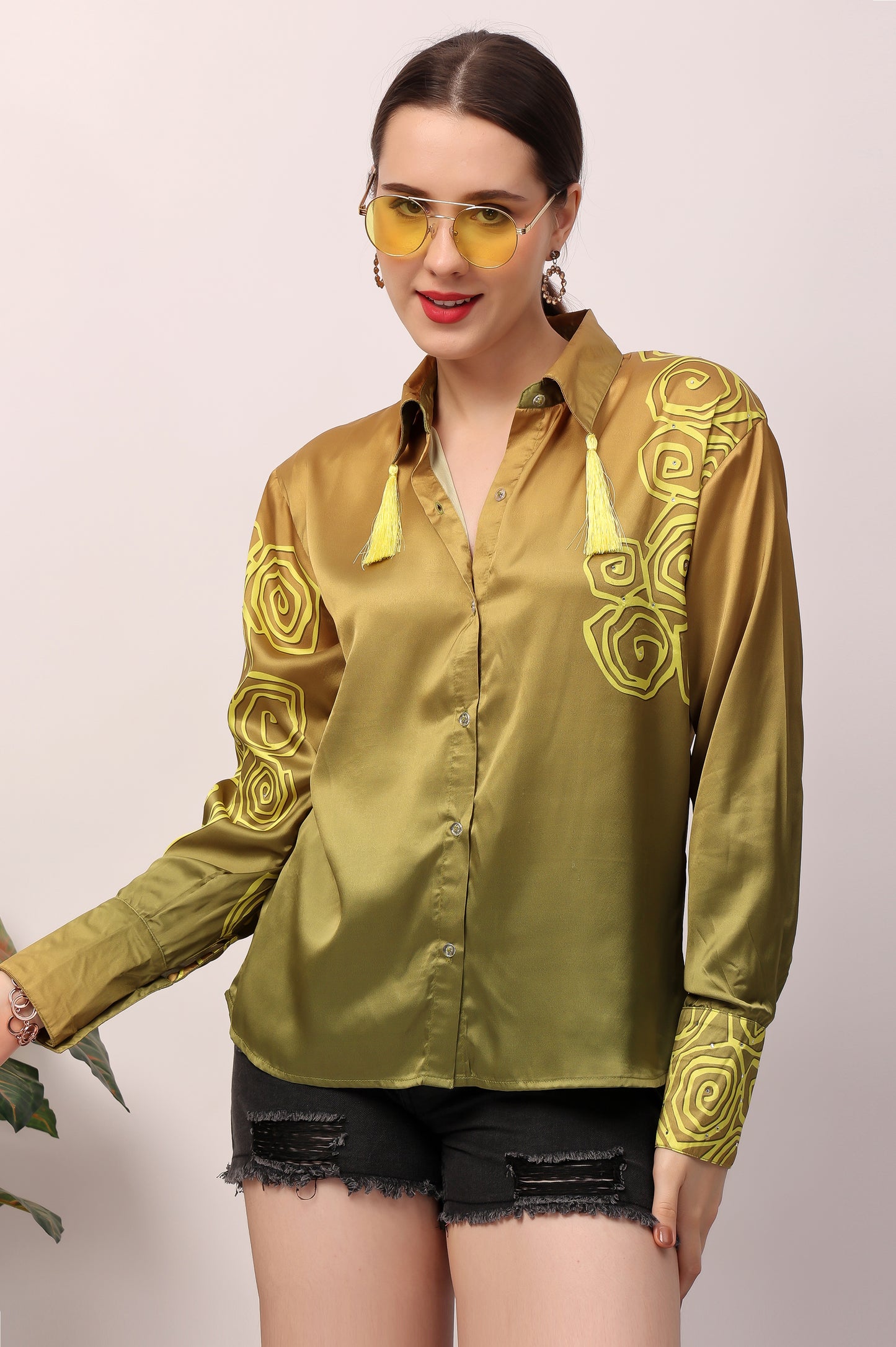 Olive Motif Ombre shirt