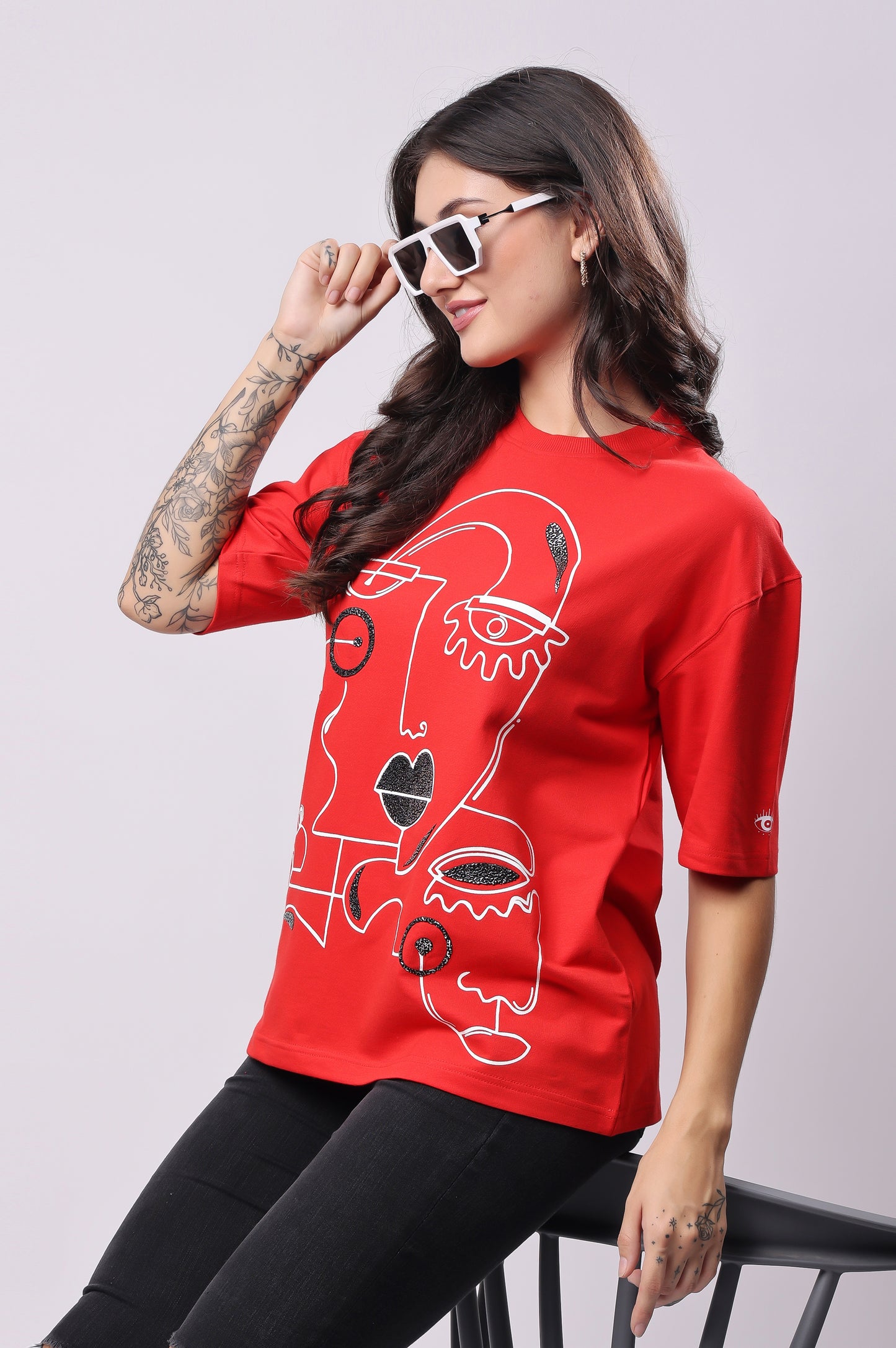 Red Thinking Tee